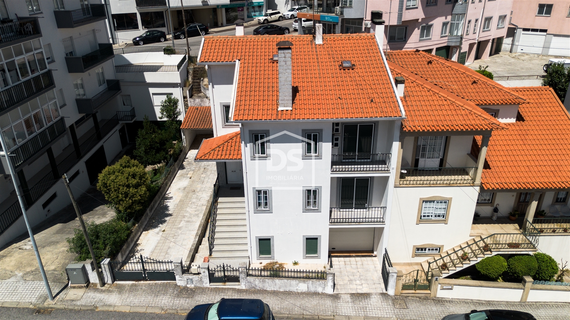 Moradia Geminada T4